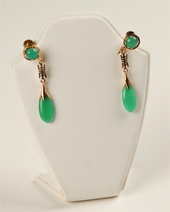 Appraisal: A Pair of Gold and Green Chalcedony Drop Earrings each