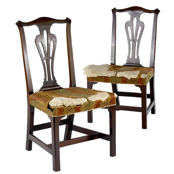 Appraisal: Pair of English Chippendale side chairs in mahogany th C