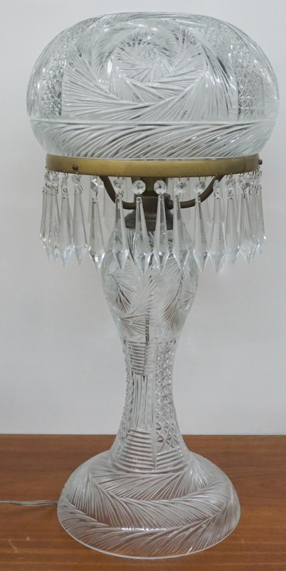 Appraisal: CUT CRYSTAL LUSTRE DOME TOP TABLE LAMP H IN CM