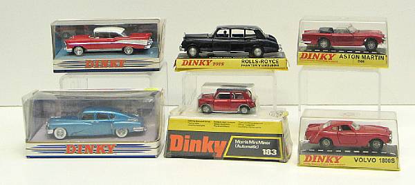 Appraisal: Boxed Dinky toy cars lot includes rd scale English cars