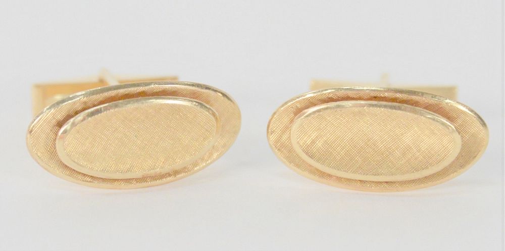 Appraisal: Pair of Karat Gold Cufflinks grams Provenance From the Robert