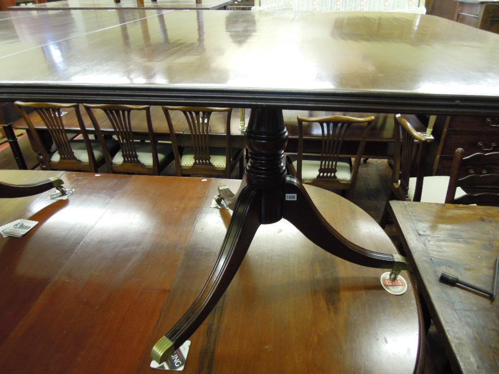 Appraisal: A good quality mahogany twin pedestal dining table in the