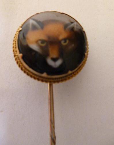 Appraisal: A VICTORIAN CT GOLD STICK PIN the circular finial inset