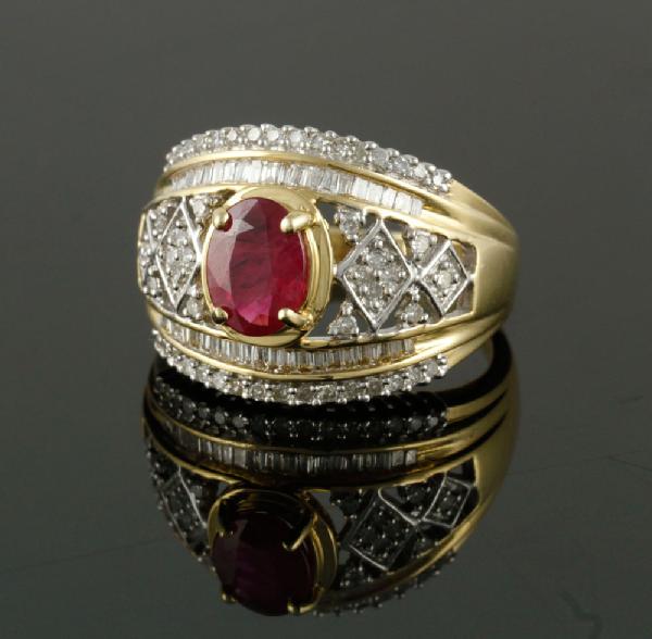 Appraisal: - K Diamond and Ruby Ring K yellow gold diamond