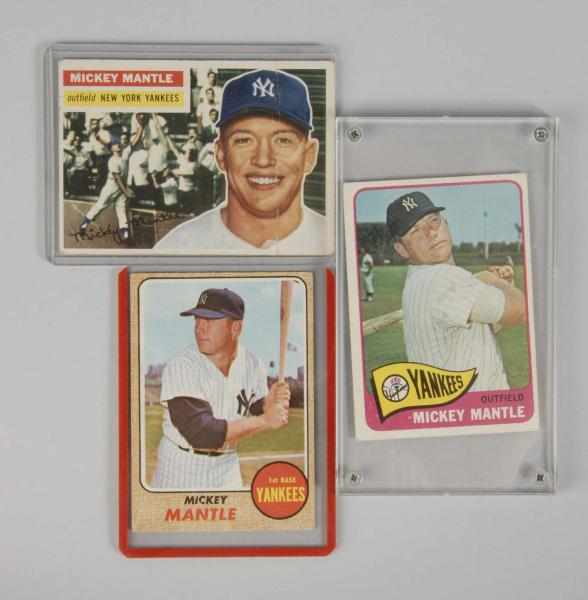 Appraisal: Lot of Topps Mickey Mantle Baseball Cards Description Includes one