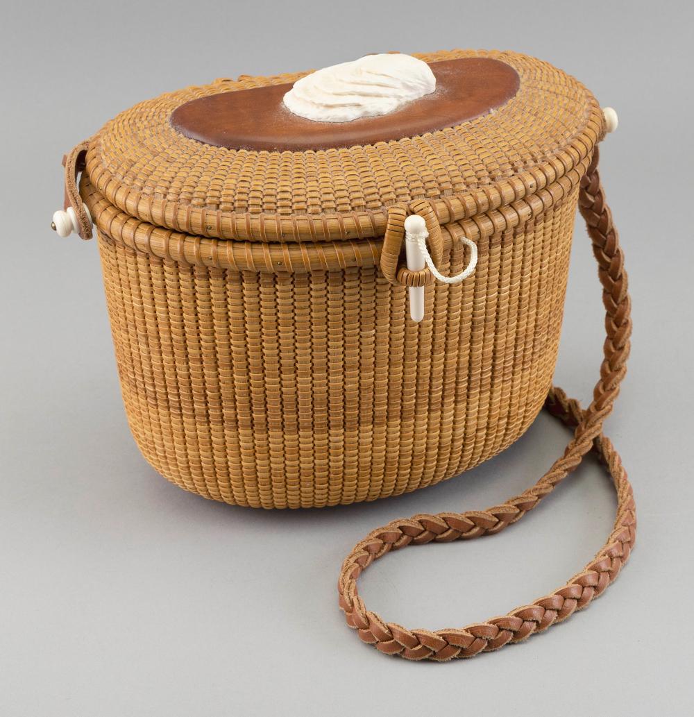 Appraisal: NANTUCKET BASKET PURSE BY BOBBY AND KAREN MARKS OSTERVILLE MASSACHUSETTS