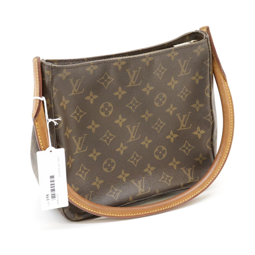 Appraisal: Louis Vuitton - Looping MM Louis Vuitton - Looping MM