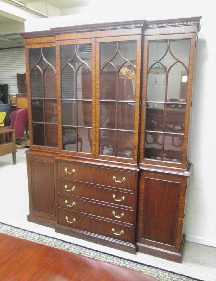 Appraisal: HENKEL-HARRIS FEDERAL STYLE MAHOGANY BREAKFRONT CHINA CABINET ON BUFFET Henkel-Harris