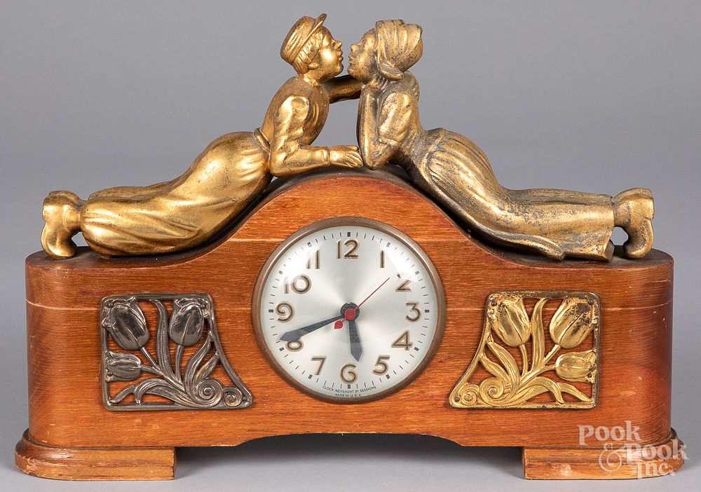 Appraisal: Mantel clock with gilt figures Mantel clock with gilt figures