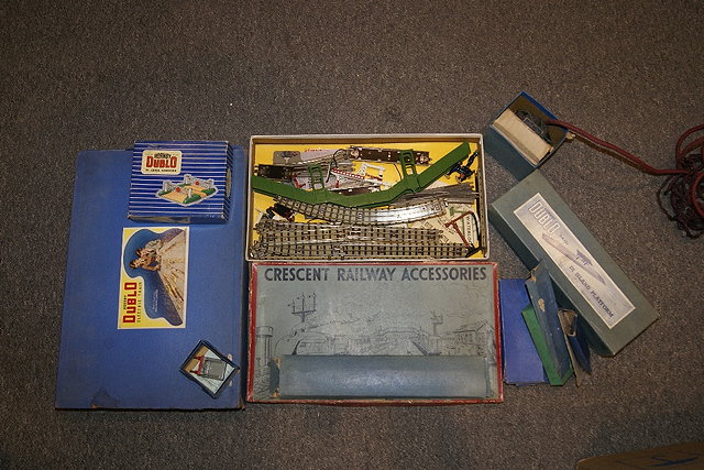 Appraisal: Collection of Hornby Dublo and other model railway itemsmostly boxed