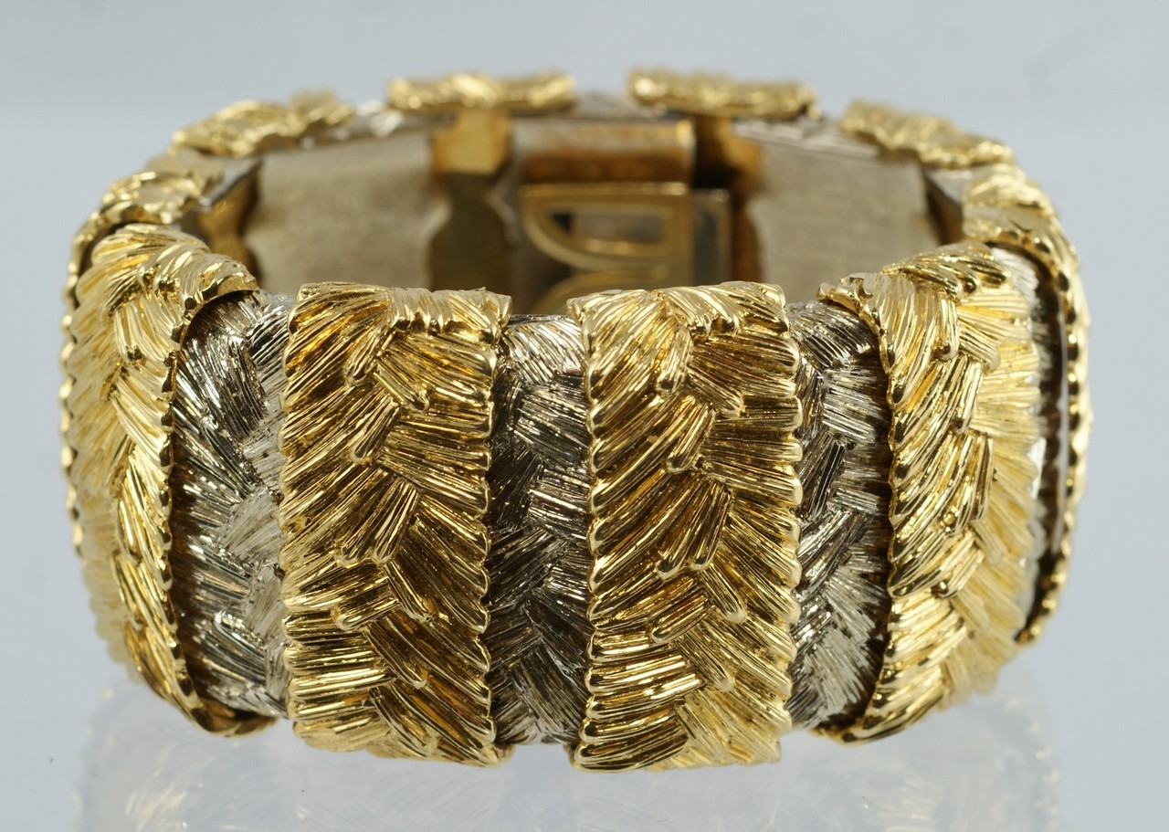 Appraisal: Unmarked K YG WG bracelet unusual dendritic design dwt