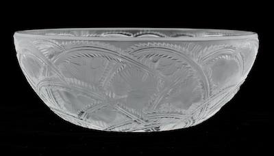 Appraisal: A Lalique Pinsons Bowl Cast in frosted glass with a