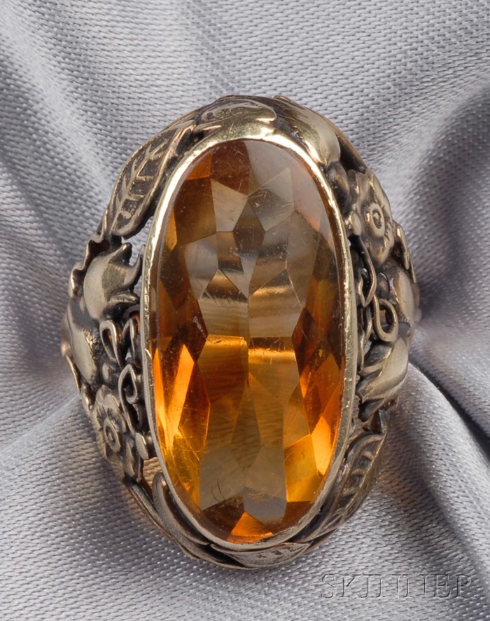 Appraisal: Arts Crafts kt Gold and Citrine Ring bezel-set with a