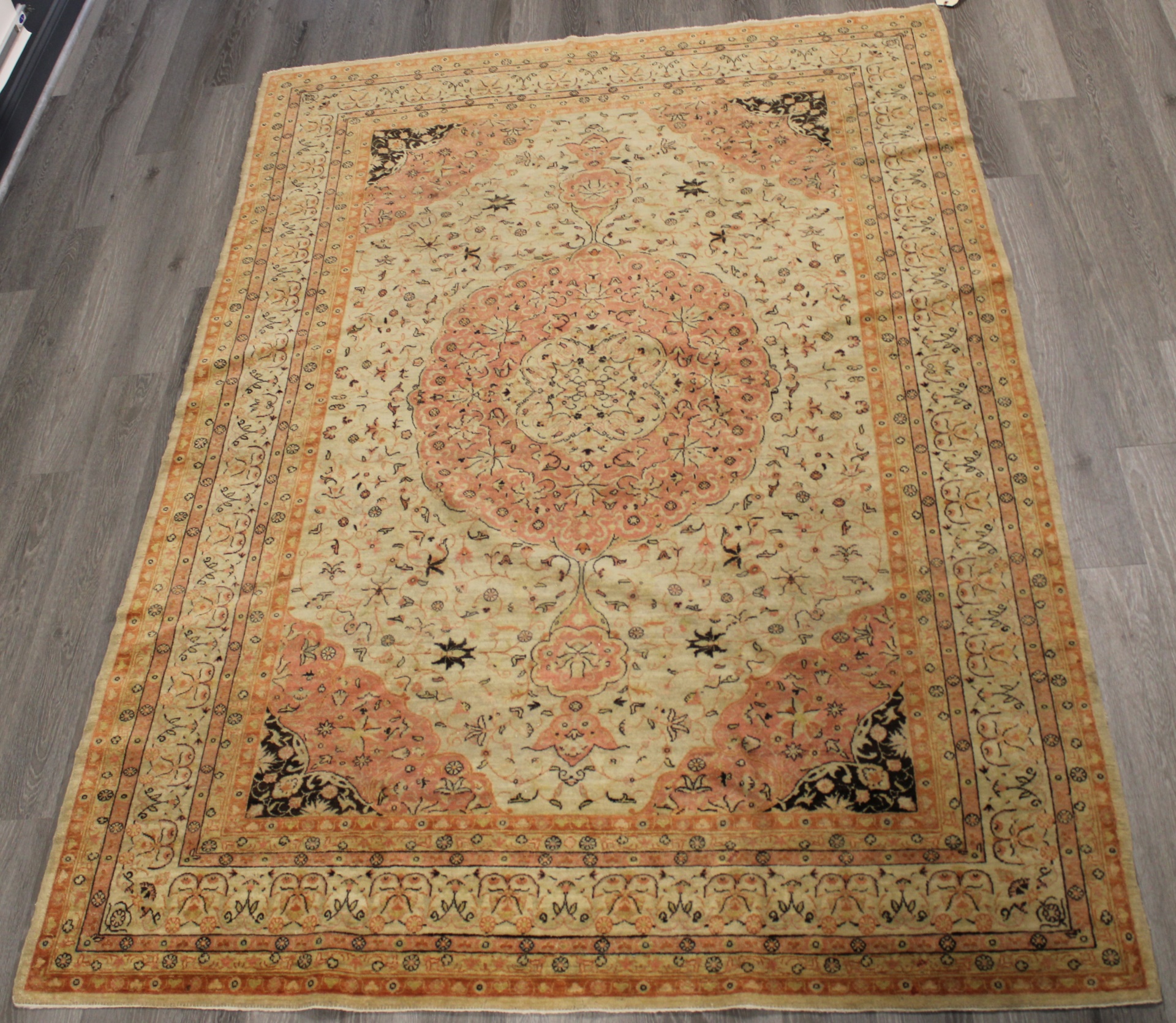 Appraisal: VINTAGE AND FINELY HAND WOVEN CARPET Nice bright colors and