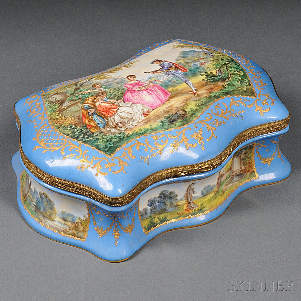 Appraisal: Large Limoges Hand-painted Porcelain Box France early th century the