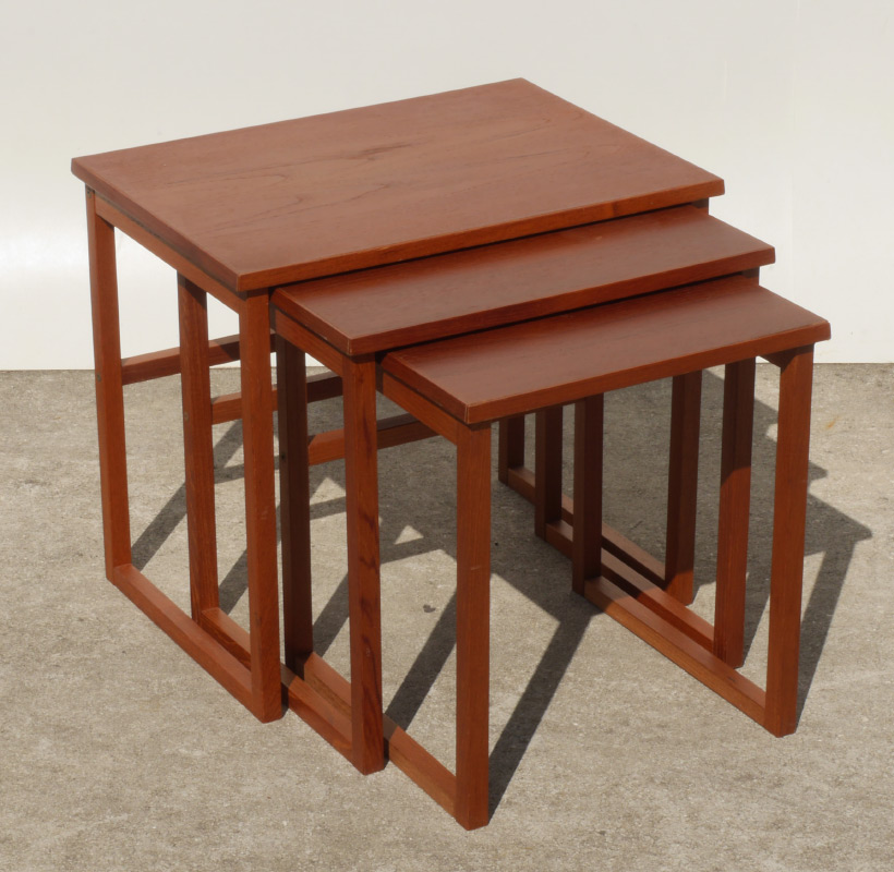 Appraisal: TEAK BRDR-FURBO DANISH NESTING TABLES Set of nesting tables original