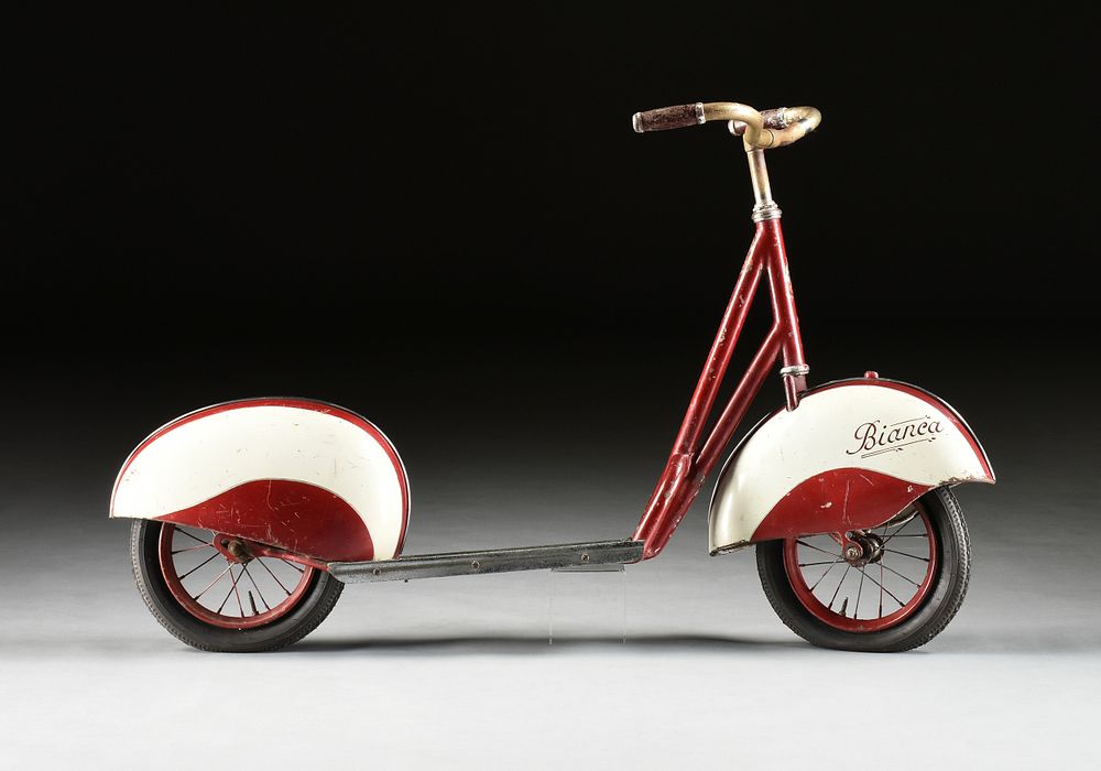 Appraisal: A VINTAGE ITALIAN VESPA STYLE CHILDREN'S RUBY RED AND WHITE