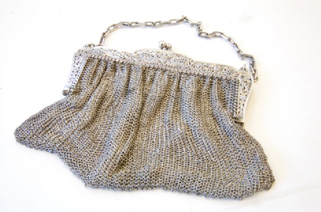 Appraisal: SILVER MOUNTED MESH PURSE