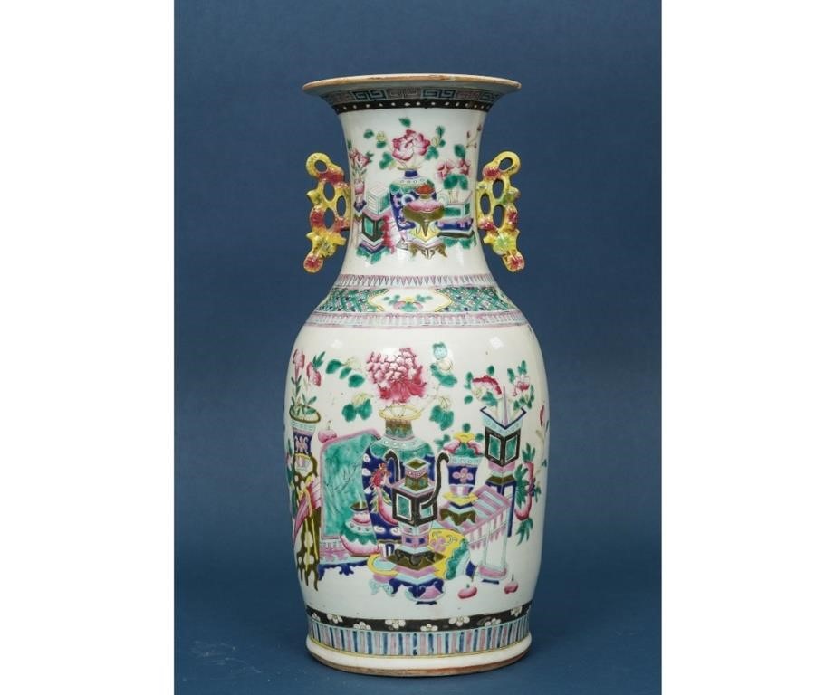 Appraisal: Chinese porcelain vase th c decorated with Foo Dogs h