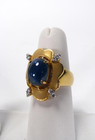 Appraisal: K yellow gold ring with Cabachon Star Sapphire in satin