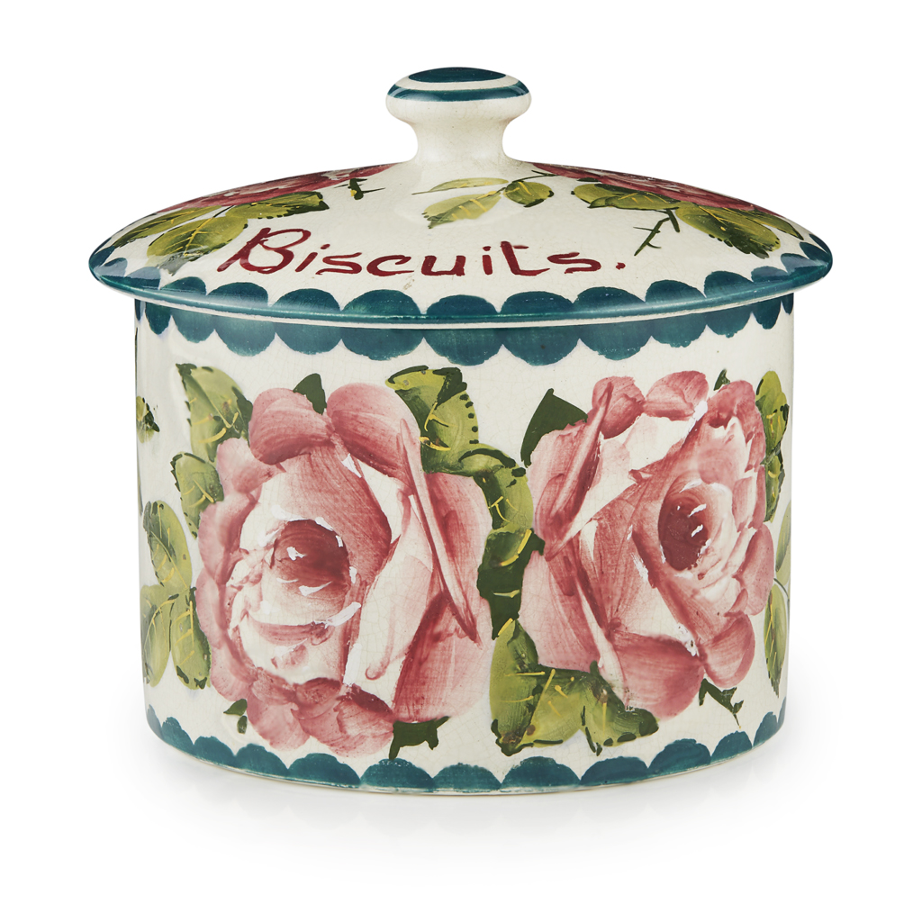 Appraisal: A WEMYSS WARE BISCUIT BARREL COVER 'CABBAGE ROSES' PATTERN EARLY