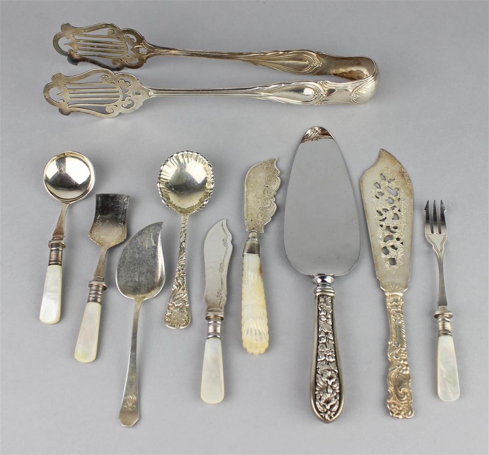 Appraisal: GROUP OF AMERICAN AND CONTINENTAL SILVER AND PLATED SERVING PIECES