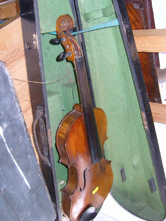 Appraisal: A cased violin with label to interior Francesco Ruggeri