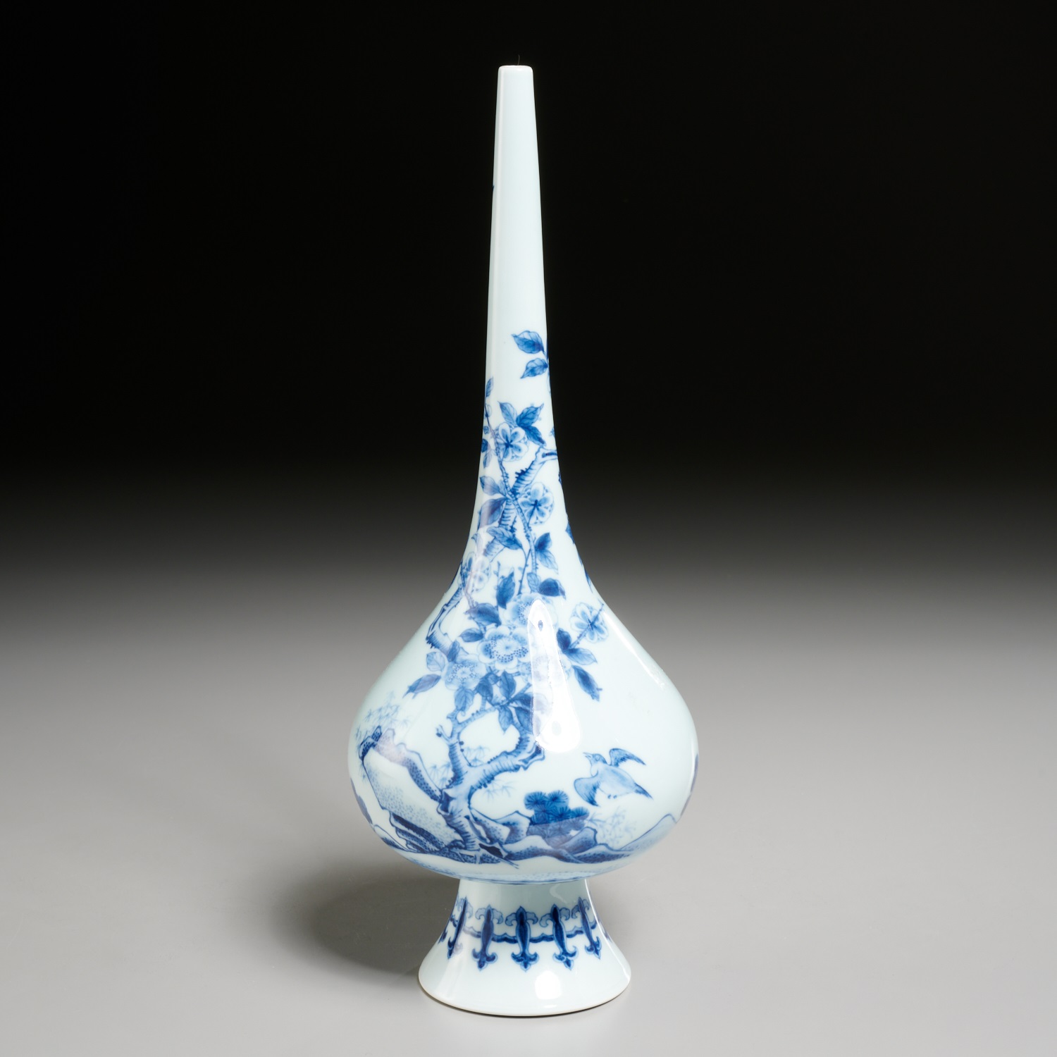 Appraisal: CHINESE BLUE WHITE PORCELAIN ROSE WATER BOTTLE Qing Dynasty poss