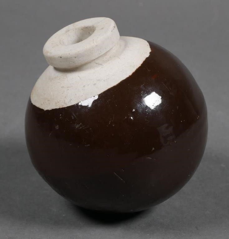 Appraisal: JAPANESE TYPE FRAGMENTATION GRENADEInert Japanese Type ceramic fragmentation grenade with