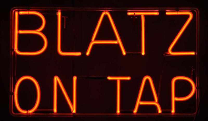 Appraisal: Blatz On Tap Neon Sign Description s to s Val