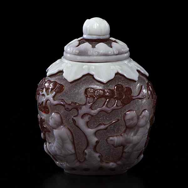 Appraisal: Chinese Peking Glass Jar Chinese th century A Peking glass