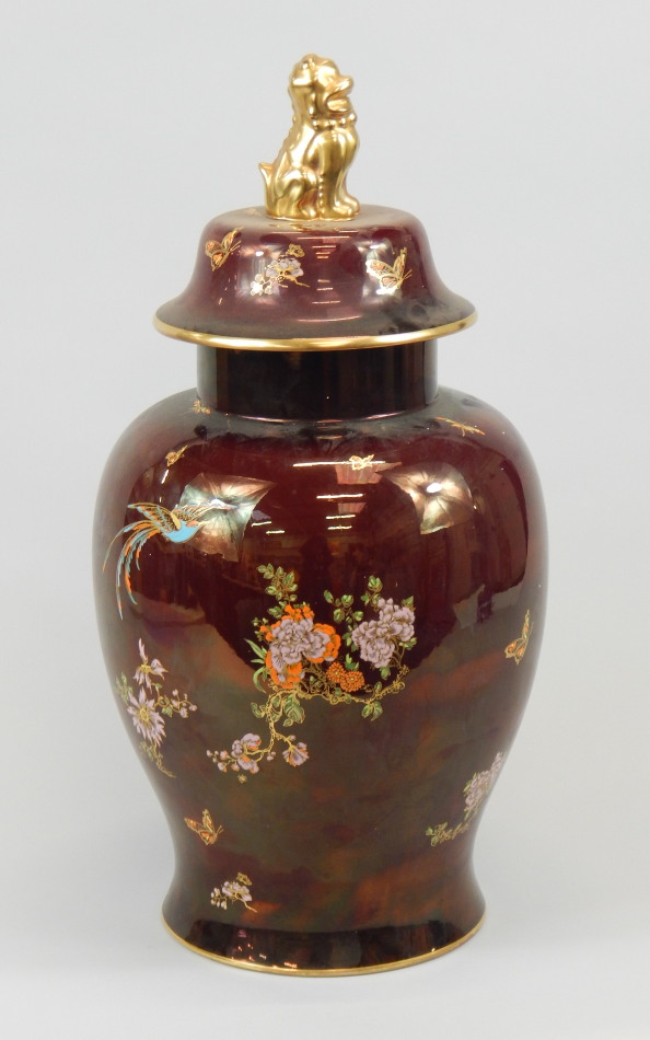 Appraisal: A Carltonware jar and cover decorated in Oriental style with