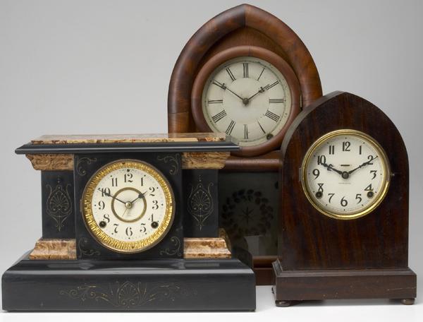 Appraisal: AMERICAN SHELF CLOCKS Daniel Pratt beehive Ingram beehive and ebonized