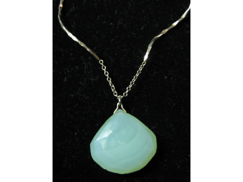 Appraisal: KAI YIN LO NECKLACE Kai Yin Lo designer Apatite pendant