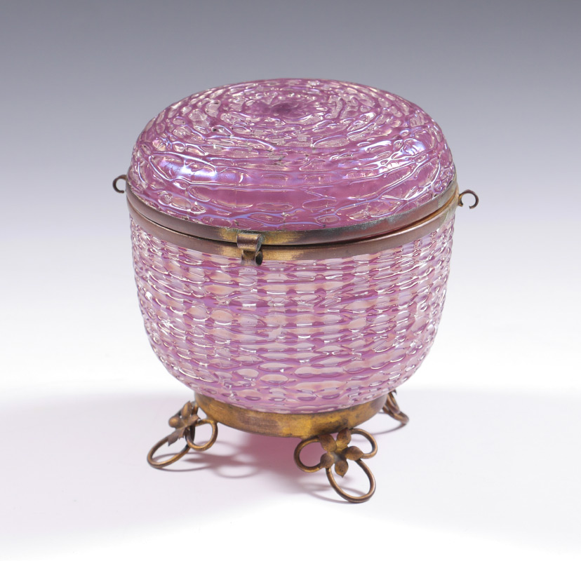 Appraisal: LOETZ PINK CHINE MOUNTED LIDDED JAR Iridescent Pink Chine decorated