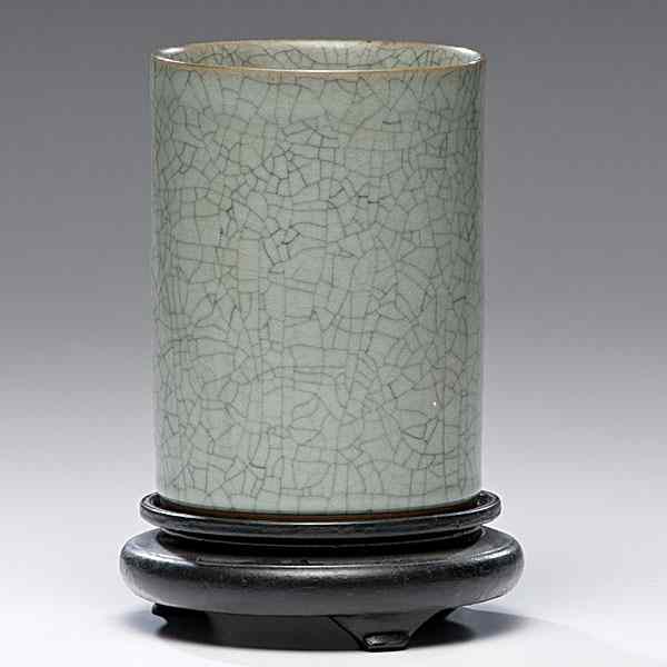 Appraisal: Celadon Crackle-Glazed Brush Pot Chinese th century A celadon-glazed brush