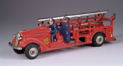 Appraisal: CAST IRON ARCADE FIRE TRUCK USA Streamline style truck with