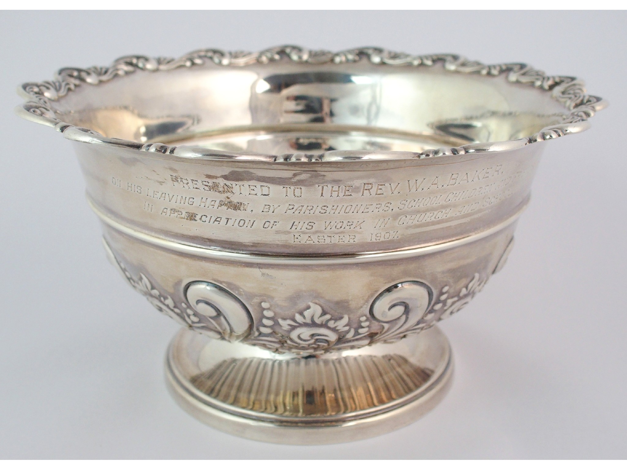 Appraisal: A silver presentation bowlby Fenton Brothers Limited Sheffield of circular