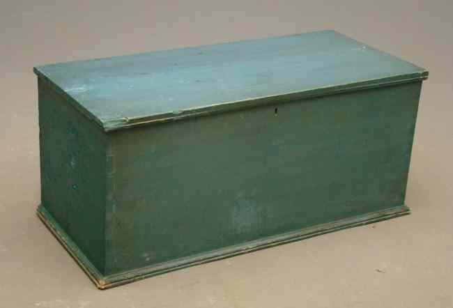 Appraisal: th c Schoharie County blanket box in old blue paint