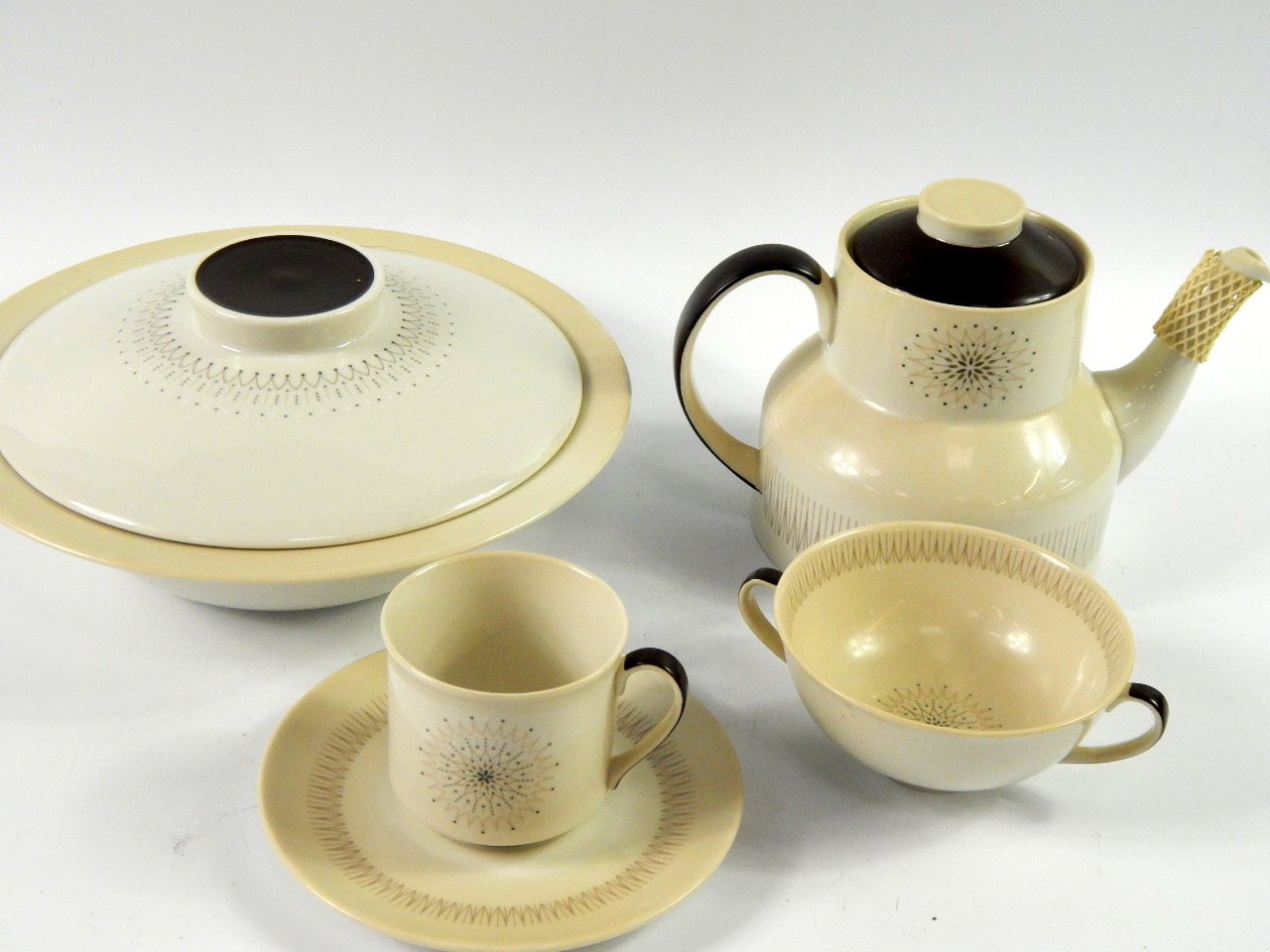 Appraisal: A Royal Doulton porcelain part dinner and tea service decorated