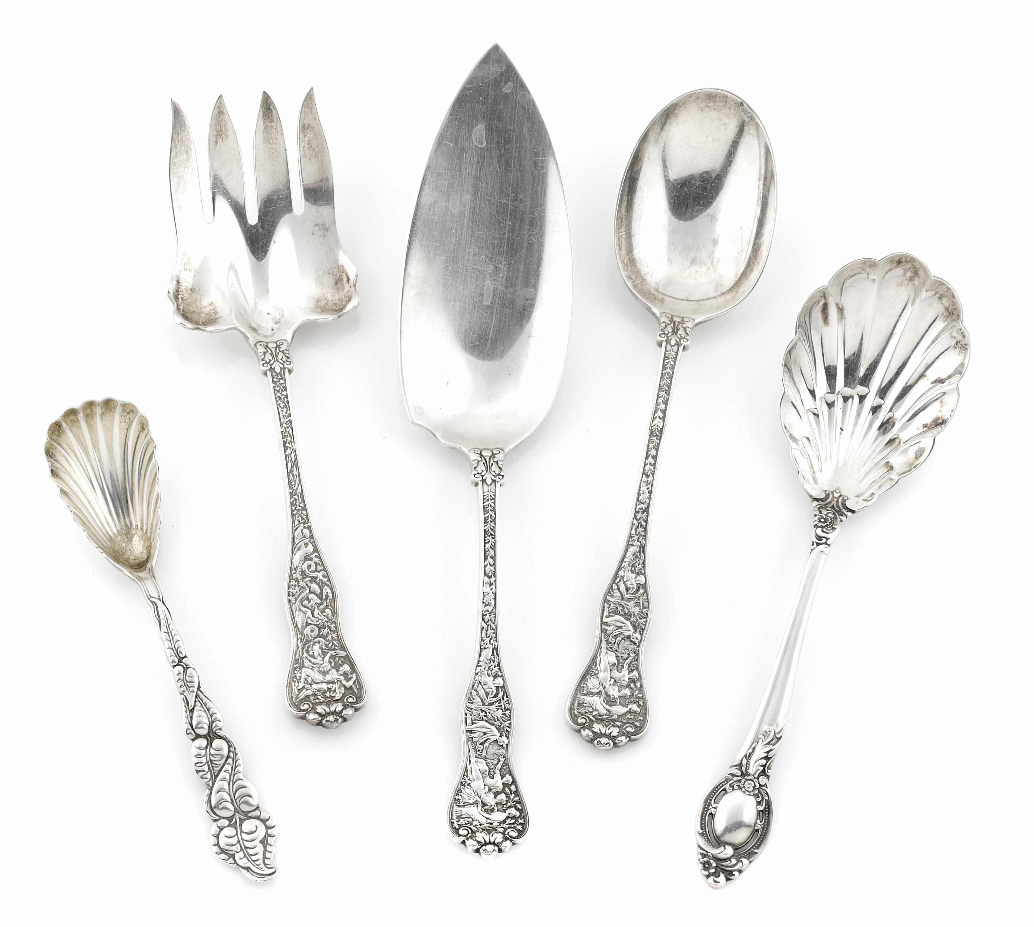 Appraisal: A group of five American sterling silver flatware serving pieces