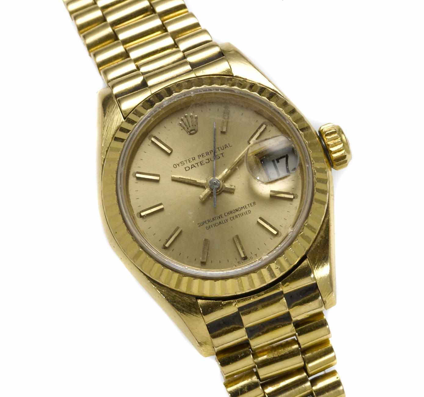 Appraisal: An k gold bracelet wristwatch replaced quartz movement yellow metal