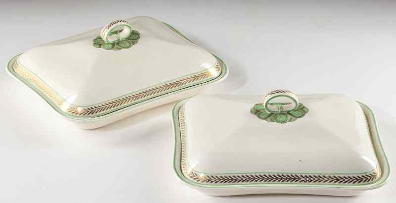 Appraisal: Pair of Wedgwood Pearlware Lidded Disheslate th-early th century of