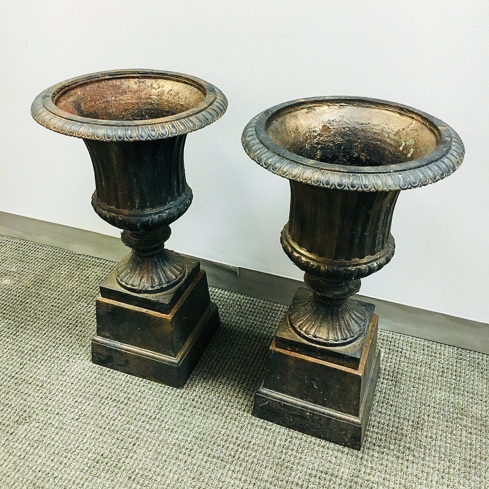 Appraisal: Pair of Black-painted Cast Iron Garden Urns Pair of Black-painted