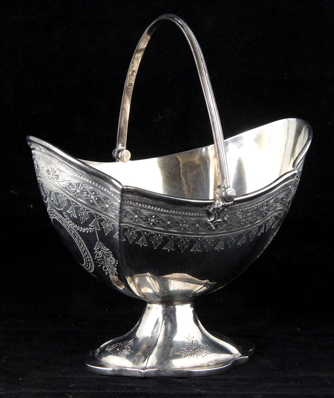 Appraisal: A Victorian silver sugar basket Richard Martin Ebenezer Hall London