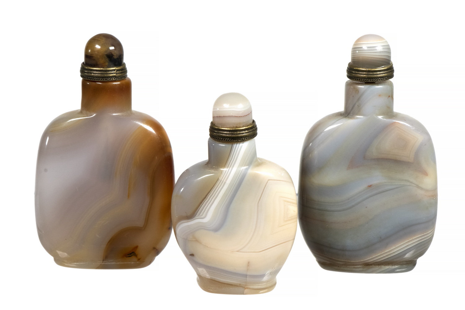 Appraisal: CHINESE AGATE SNUFF BOTTLES Lot of th c Carved Banded