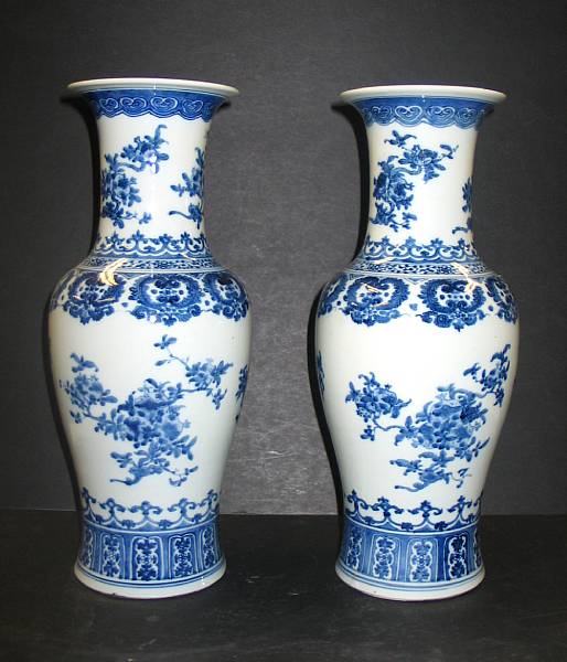 Appraisal: A pair of Chinese style blue and white porcelain vases