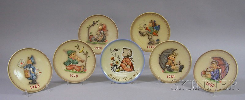 Appraisal: Seven Commemorative Hummel Plates dia to in