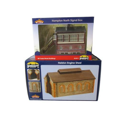 Appraisal: New boxed Bachmann oo gauge railway buildings Helston Engine Shed