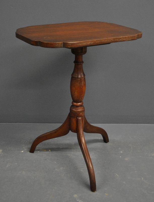 Appraisal: - New England Federal cherry candle stand c h top